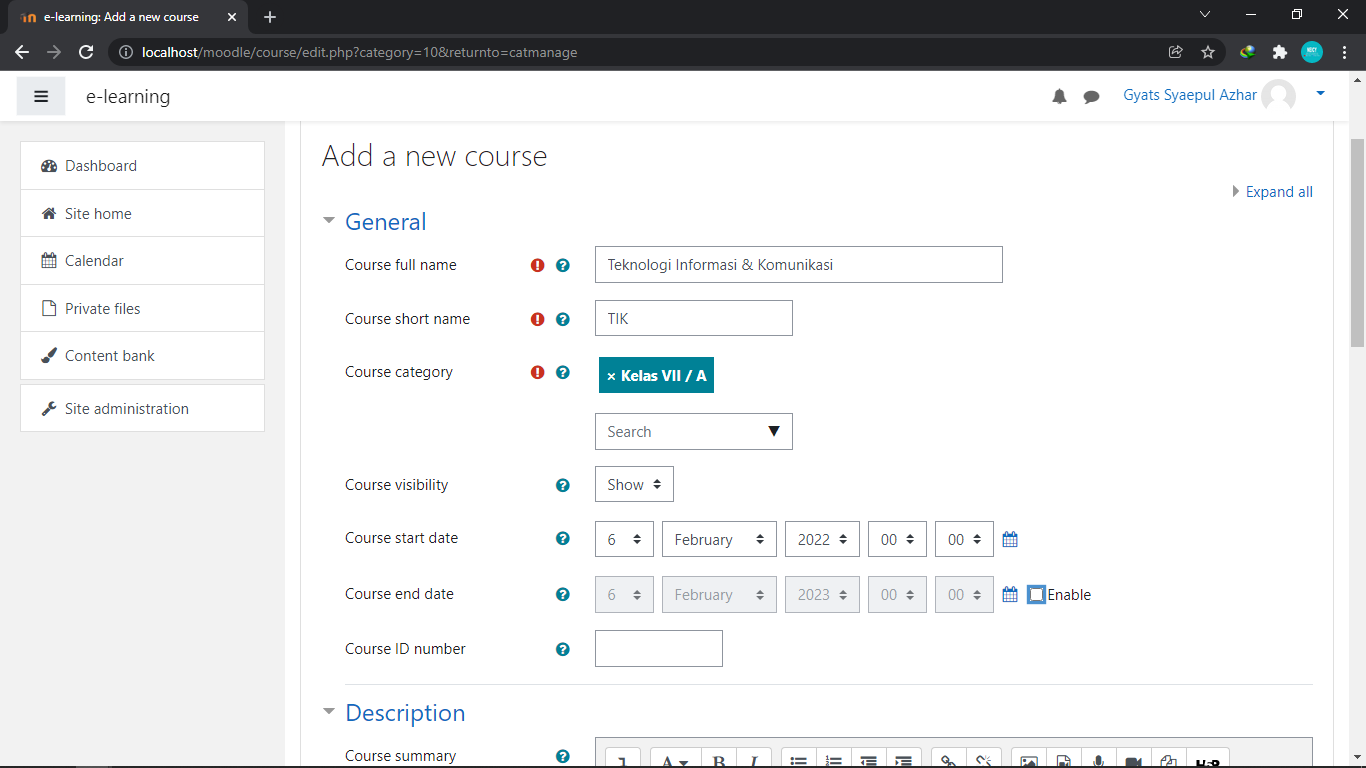 Membuat kelas moodle